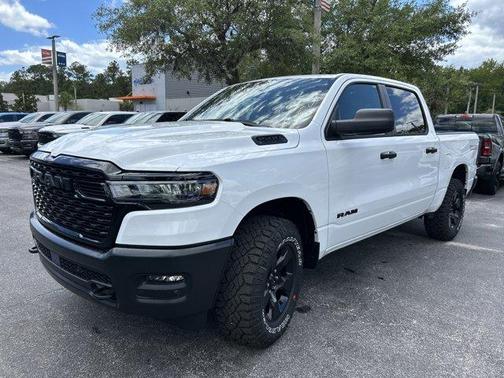 Bright White Clearcoat 2026 RAM 1500 Tradesman