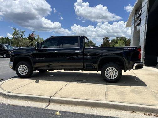 2025 Chevrolet Silverado 2500 LTZ