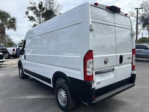 Bright White Clearcoat 2026 RAM ProMaster 3500 High Roof