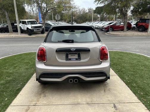 2022 MINI Hardtop Cooper S