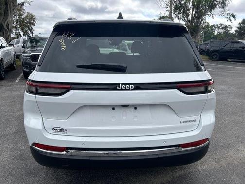 Bright White Clearcoat 2026 Jeep Grand Cherokee Laredo X