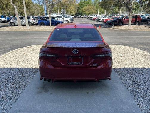 2021 Toyota Camry Hybrid XSE