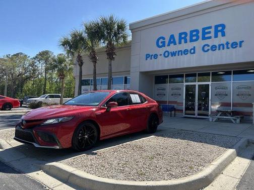 2021 Toyota Camry Hybrid XSE