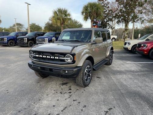 2025 Ford Bronco Outer Banks