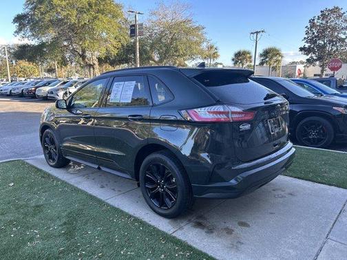 2024 Ford Edge SE