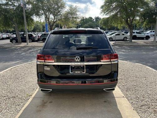 2023 Volkswagen Atlas 2.0T SE