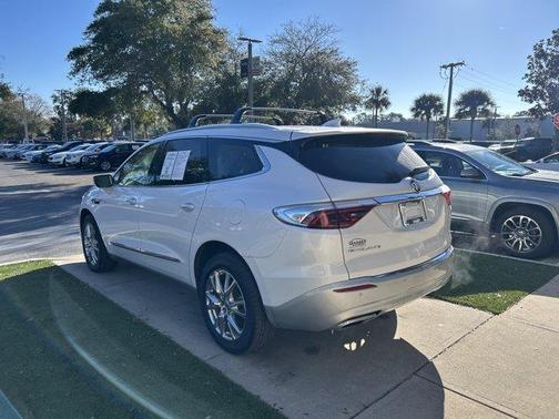 2023 Buick Enclave Premium