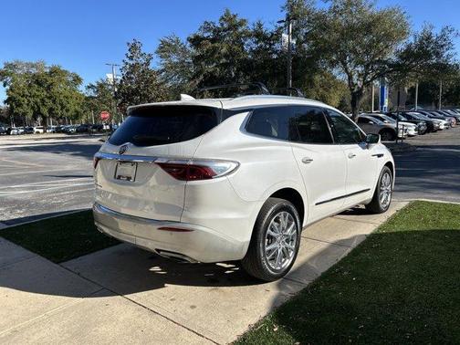2023 Buick Enclave Premium