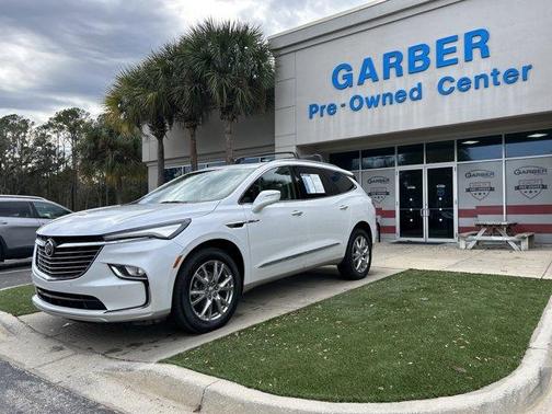 2023 Buick Enclave Premium