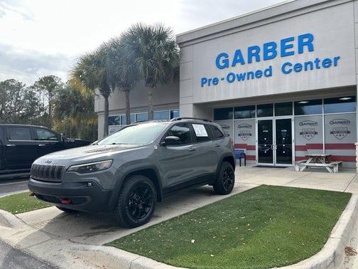 2022 Jeep Cherokee Trailhawk