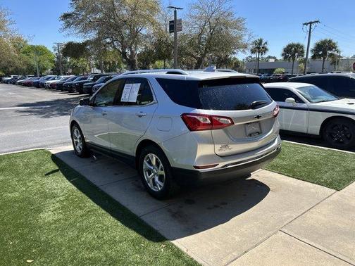 Silver Ice Metallic 2020 Chevrolet Equinox Premier w/1LZ