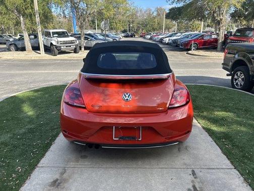 2019 Volkswagen Beetle 2.0T S