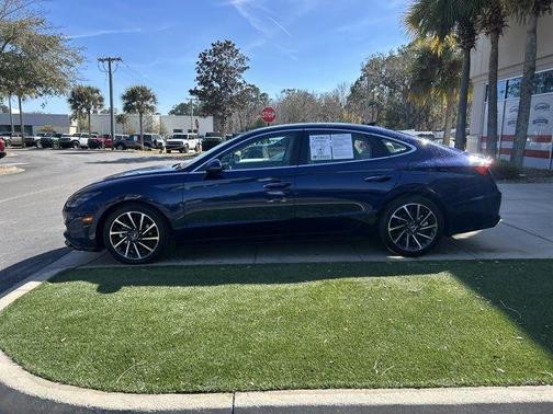 2022 Hyundai SONATA Limited