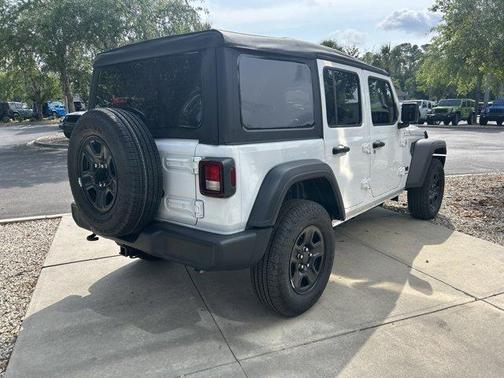 2025 Jeep Wrangler Sport