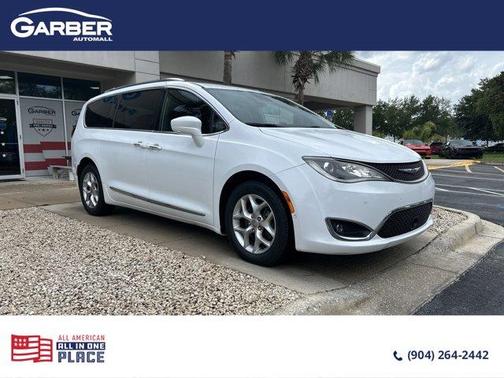 2019 Chrysler Pacifica Touring-L