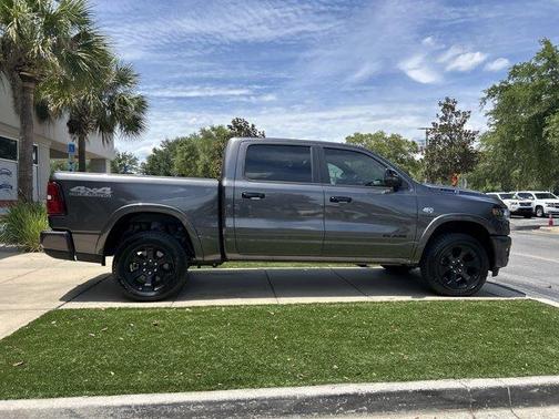 Granite Crystal Clearcoat Metallic 2026 RAM 1500 Big Horn/Lone Star