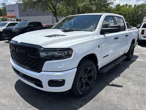 Bright White Clearcoat 2026 RAM 1500 Express