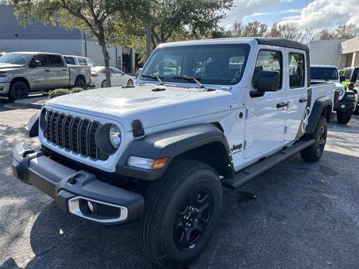 2026 Jeep Gladiator Sport
