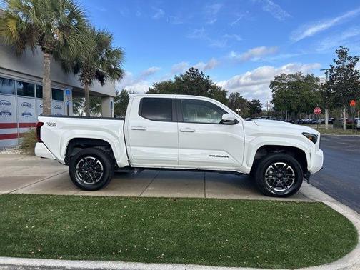 2024 Toyota Tacoma TRD Sport