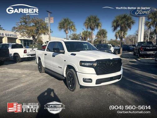 Bright White Clearcoat 2026 RAM 1500 Big Horn/Lone Star