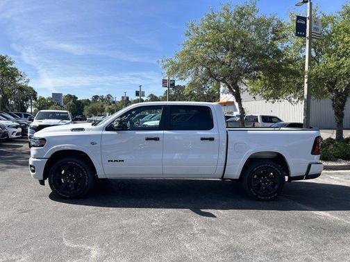 Bright White Clearcoat 2026 RAM 1500 Big Horn/Lone Star