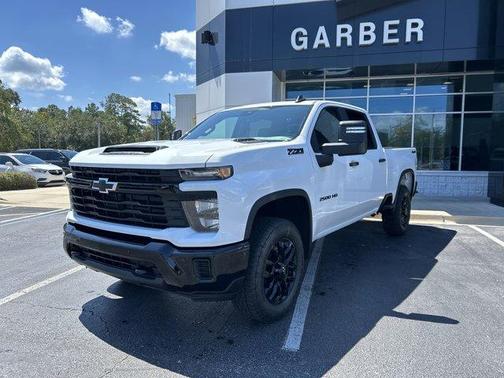 2025 Chevrolet Silverado 2500 Custom