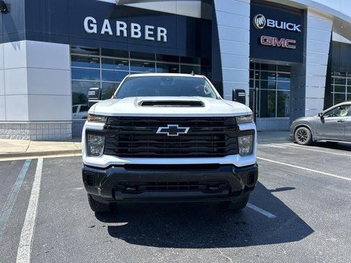 2025 Chevrolet Silverado 2500 Custom