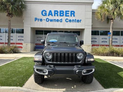 2025 Jeep Gladiator Sport