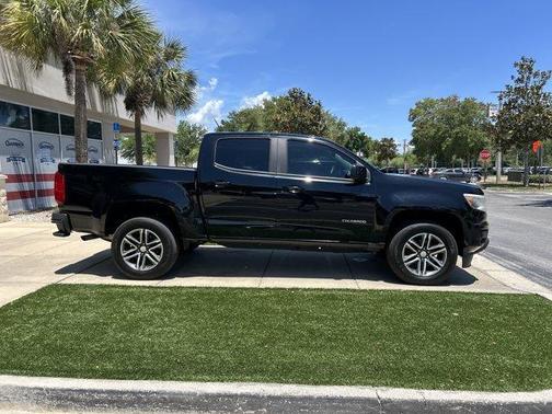 Black 2020 Chevrolet Colorado WT