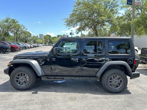 Black Clearcoat 2026 Jeep Wrangler Sport