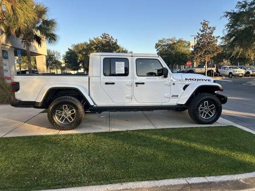 2024 Jeep Gladiator Mojave
