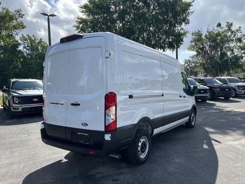 Oxford White 2026 Ford Transit-250 148 WB Medium Roof Cargo