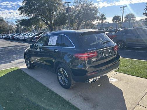 2019 Mercedes-Benz GLC 300 Base