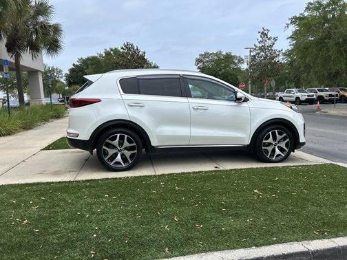 Snow White Pearl 2017 Kia Sportage SX Turbo