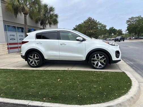 Snow White Pearl 2017 Kia Sportage SX Turbo