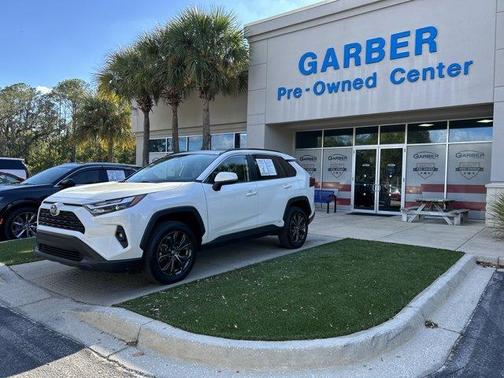 2022 Toyota RAV4 Hybrid XLE Premium