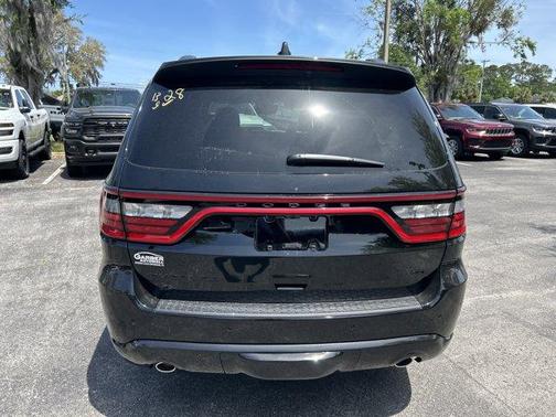 DB Black Clearcoat 2026 Dodge Durango GT Plus HEMI V8