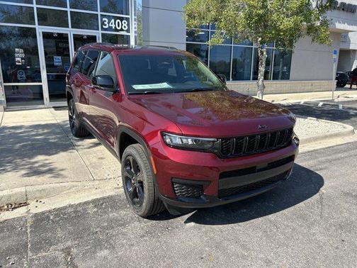 2025 Jeep Grand Cherokee L Laredo