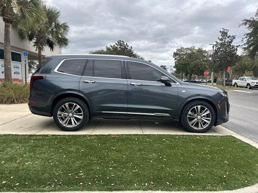 2021 Cadillac XT6 Premium Luxury FWD