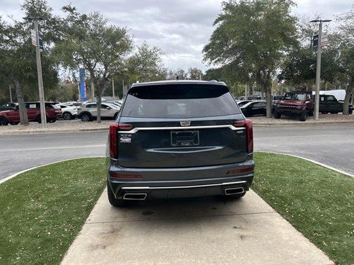 2021 Cadillac XT6 Premium Luxury FWD