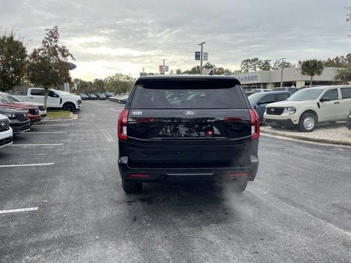 2025 Ford Expedition Platinum