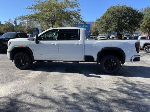 2026 GMC Sierra 2500 AT4