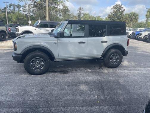 Avalanche Gray 2026 Ford Bronco Big Bend