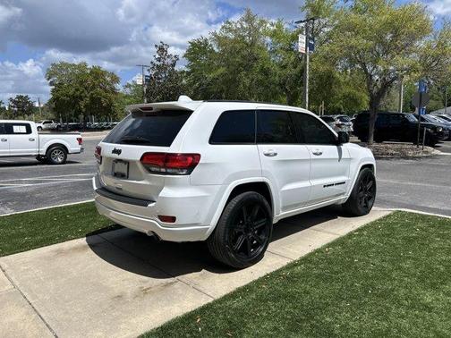 Bright White Clearcoat 2021 Jeep Grand Cherokee Limited