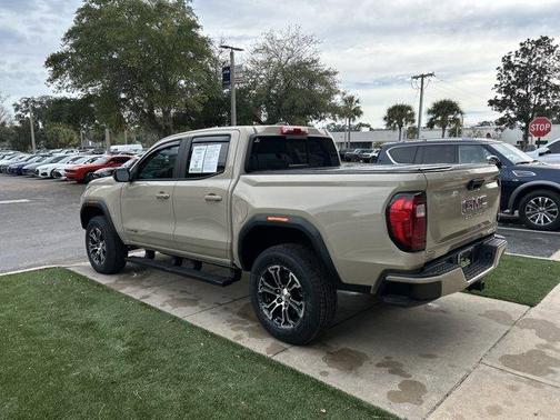 2023 GMC Canyon AT4