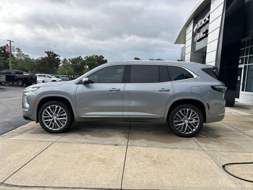 2025 Buick Enclave Avenir
