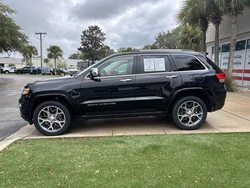 2020 Jeep Grand Cherokee Overland