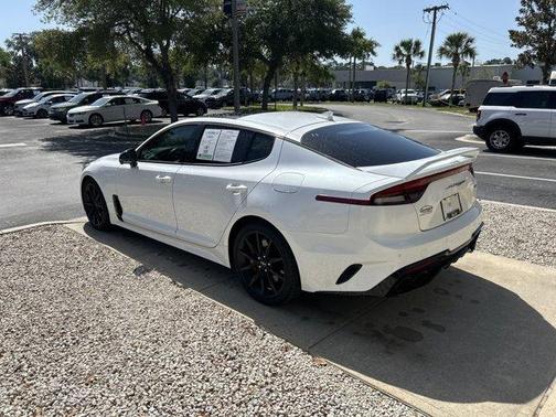 2022 Kia Stinger GT2