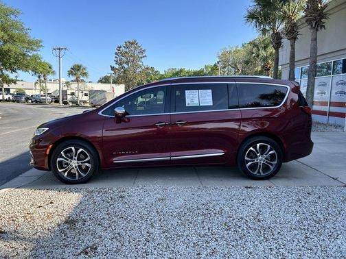 2022 Chrysler Pacifica Pinnacle