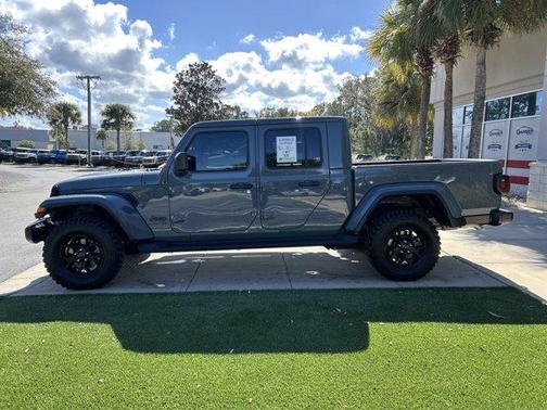 2025 Jeep Gladiator Sport